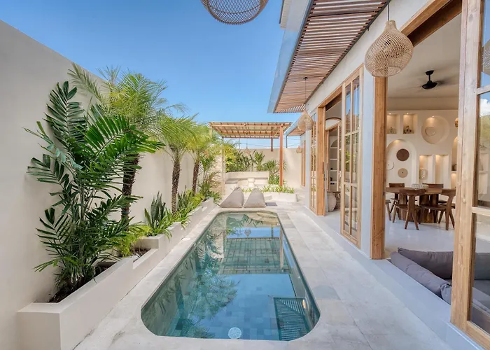 New! Sende Villa Canggu (Bali)